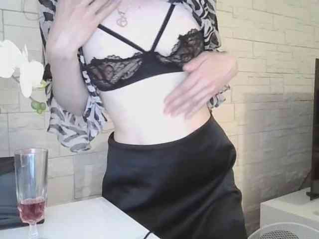 JuliaWetDream