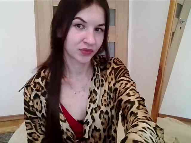 Model: JuliaWetDream
