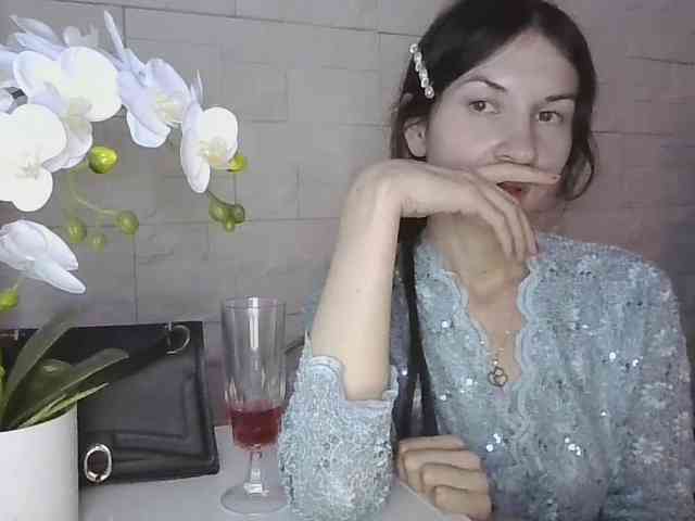 live adult video chat JuliaWetDream