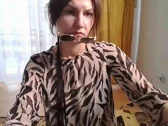 Model: JuliaWetDream