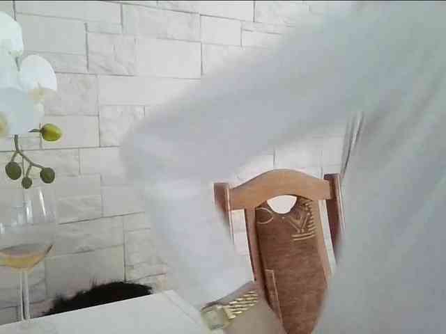 JuliaWetDream webcam