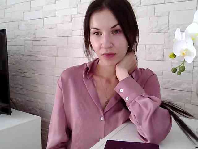 Model: JuliaWetDream