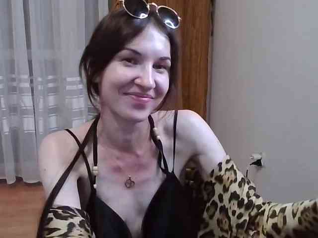 JuliaWetDream webcam