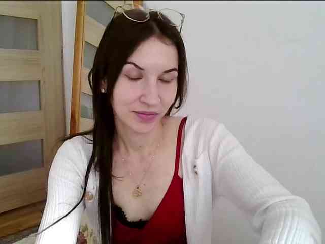 Model: JuliaWetDream