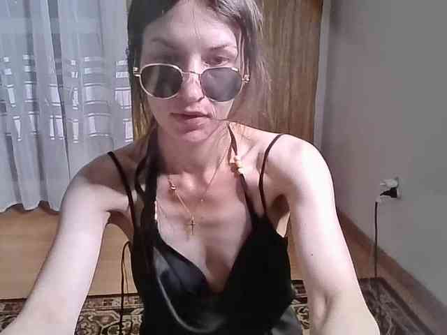 JuliaWetDream webcam