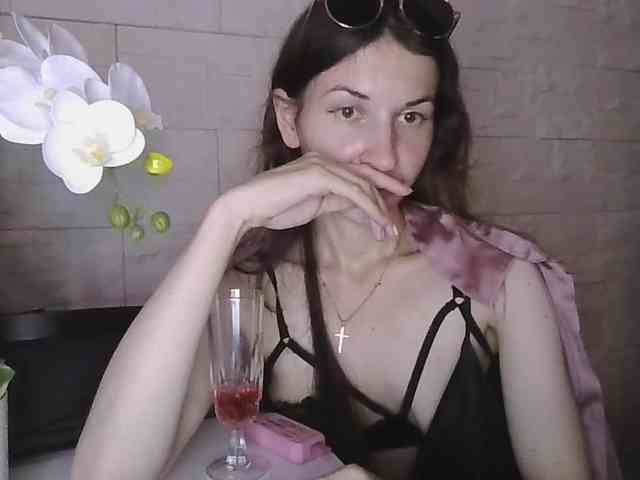 Model: JuliaWetDream