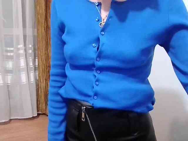 JuliaWetDream webcam