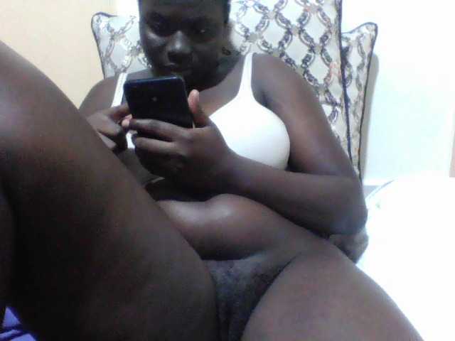 Melaningirl live cam on BongaCams
