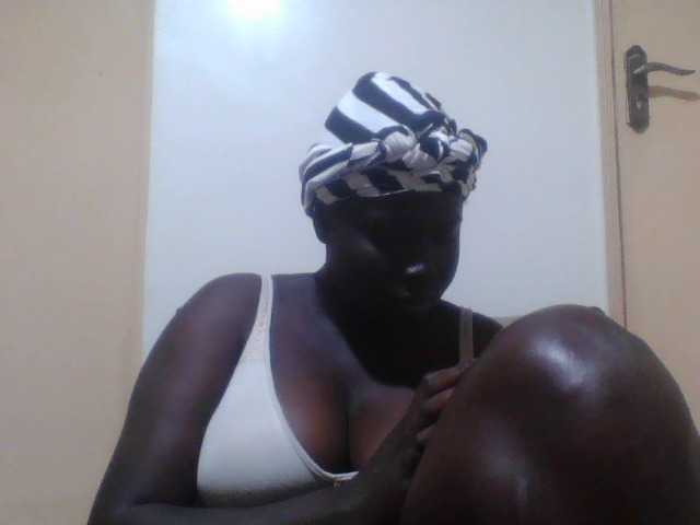 Melaningirl live webcam show