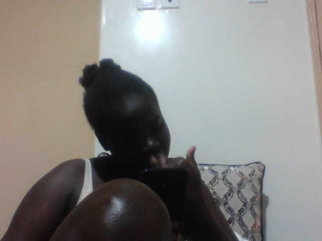 Melaningirl live cam on BongaCams