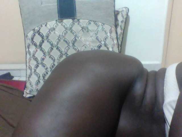 Melaningirl live webcam show