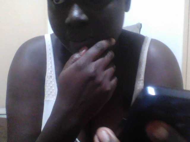 Melaningirl live cam on BongaCams