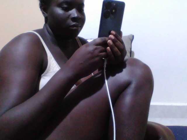 Melaningirl live cam on BongaCams