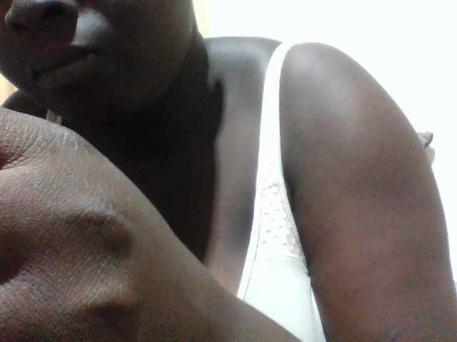Melaningirl live cam on BongaCams