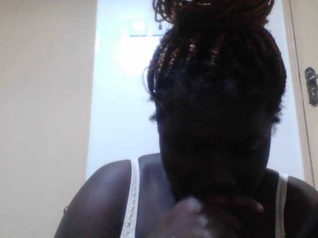 Melaningirl live webcam show