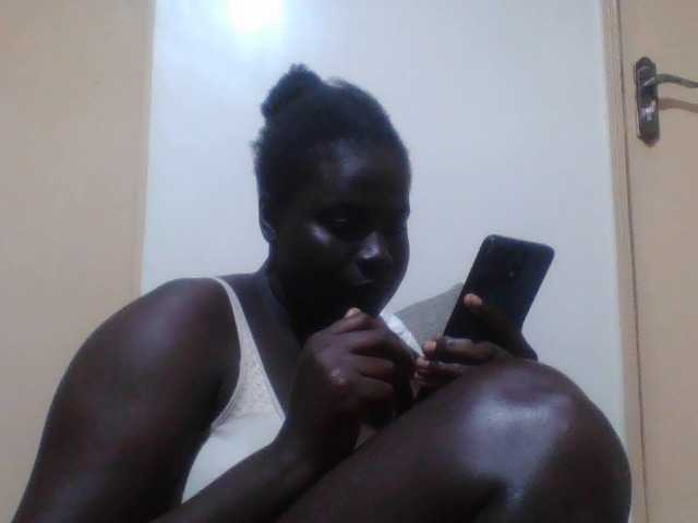 Melaningirl live webcam show