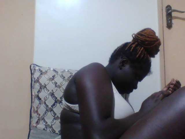 Melaningirl live webcam show