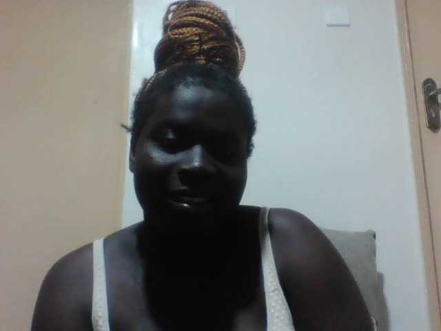 Melaningirl live cam on BongaCams