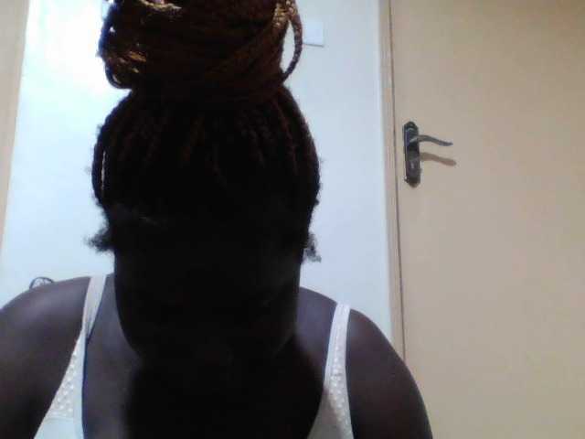 Melaningirl live webcam show
