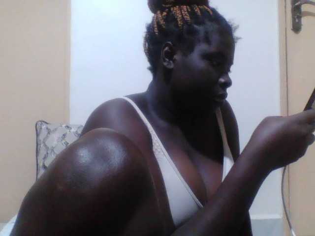 Melaningirl live cam on BongaCams