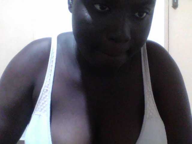 Melaningirl live cam on BongaCams