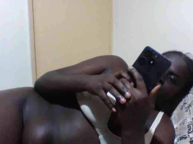 Melaningirl webcam