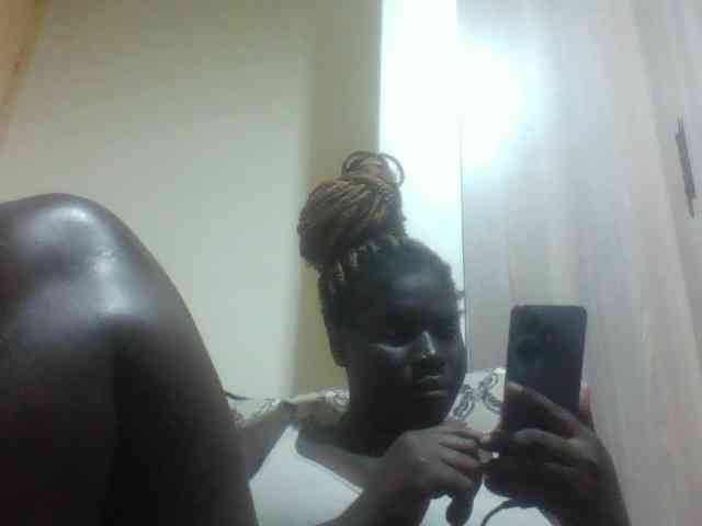 Melaningirl webcam