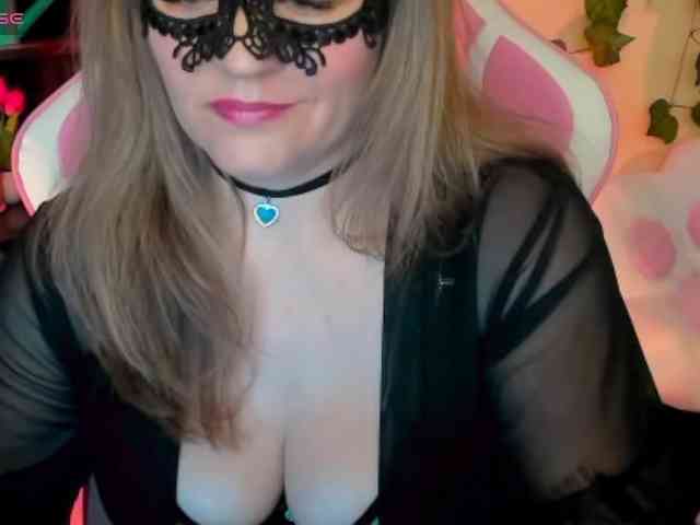 Anna-juicy webcam