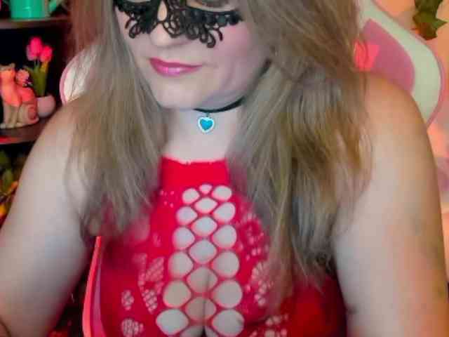 Anna-juicy webcam