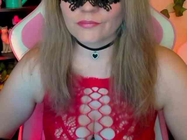 Anna-juicy webcam