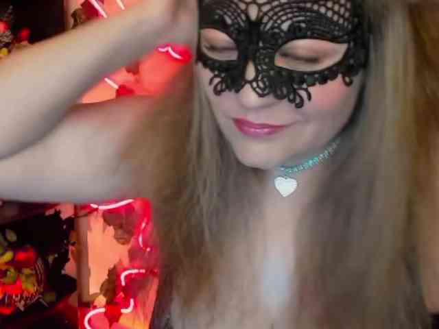 Anna-juicy webcam