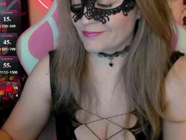 Anna-juicy webcam