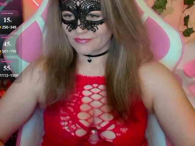 Anna-juicy webcam