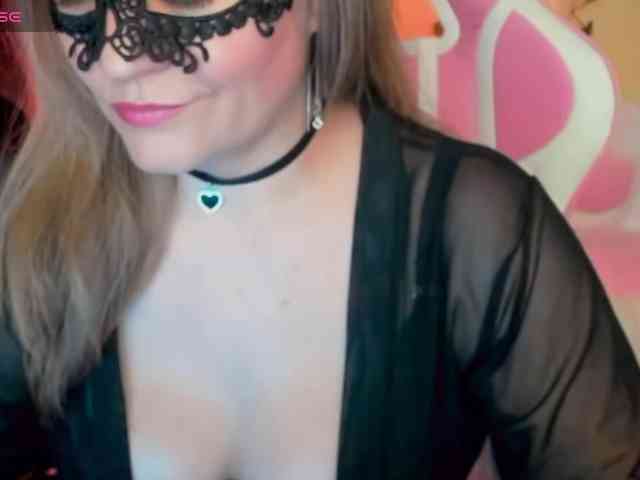 Anna-juicy webcam