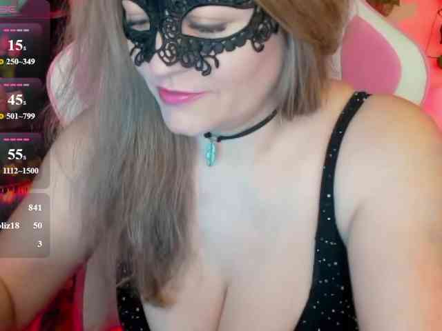 Anna-juicy webcam