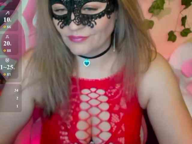 Anna-juicy webcam