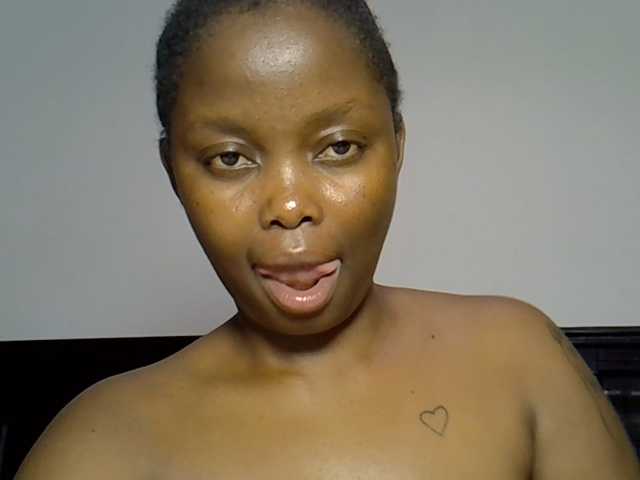 DASAH-1 live cam on BongaCams