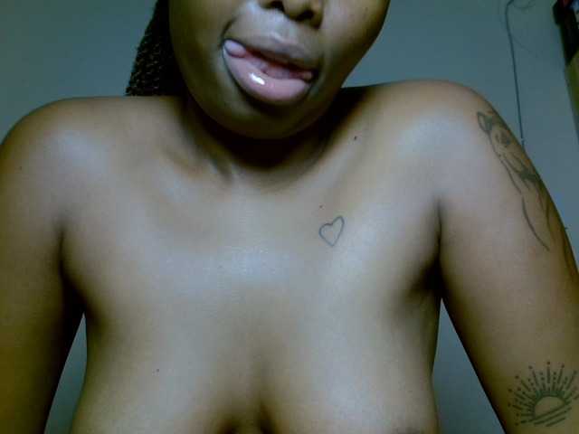 DASAH-1 live webcam show