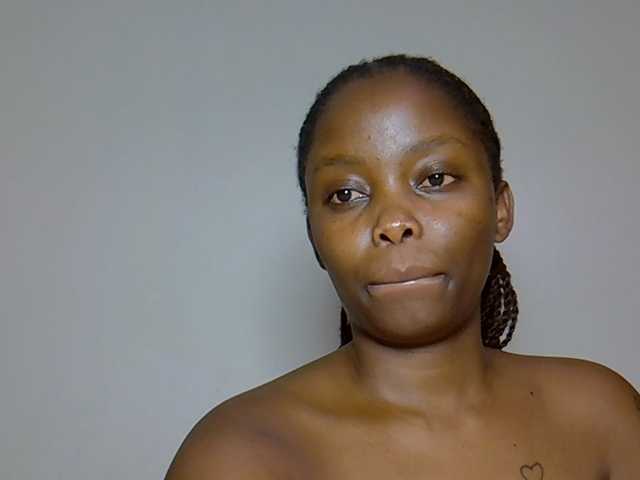 DASAH-1 live cam on BongaCams
