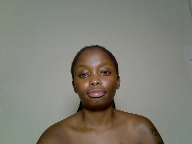 DASAH-1 live cam on BongaCams