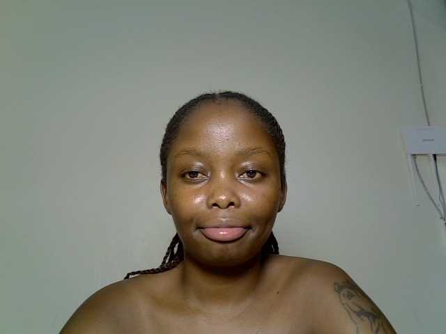 DASAH-1 live cam on BongaCams