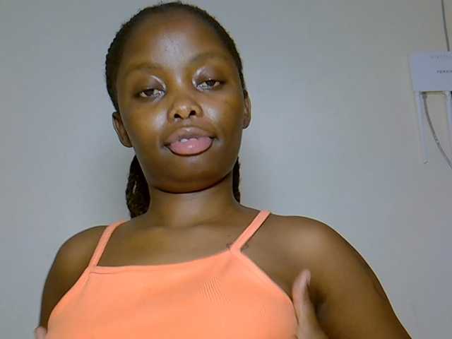DASAH-1 live cam on BongaCams