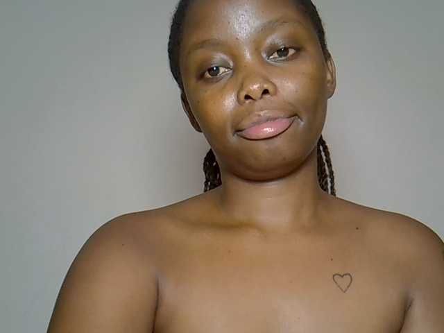 DASAH-1 live cam on BongaCams
