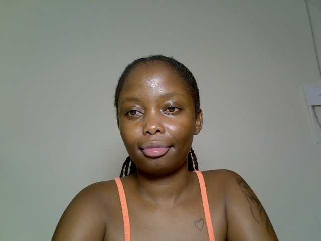 DASAH-1 live cam on BongaCams