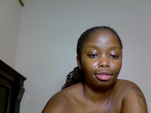 DASAH-1 live cam on BongaCams