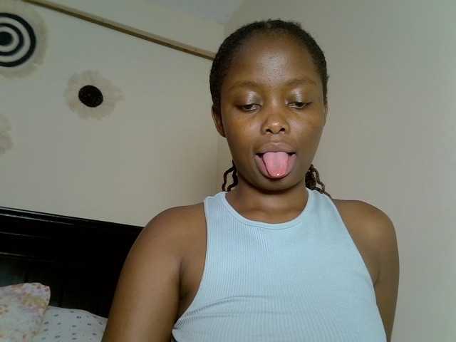 DASAH-1 live cam on BongaCams