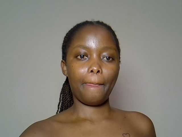 DASAH-1 live cam on BongaCams