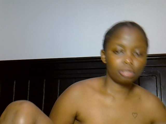 DASAH-1 live cam on BongaCams