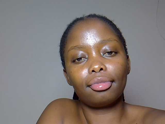DASAH-1 live cam on BongaCams