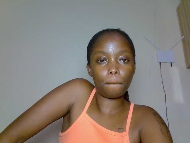 DASAH-1 live cam on BongaCams